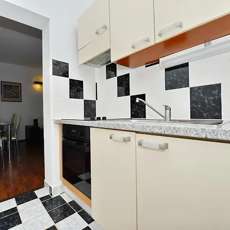 Apartments L&R Bibinje * Bibinje