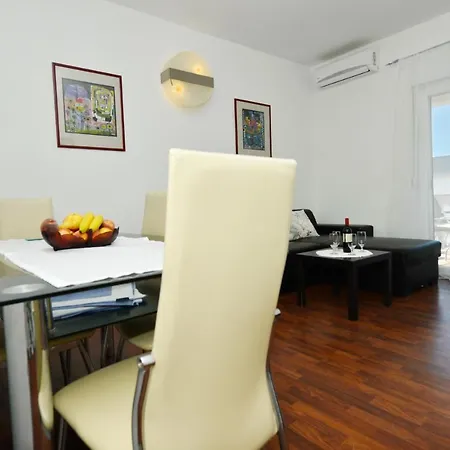 L&r Apartment