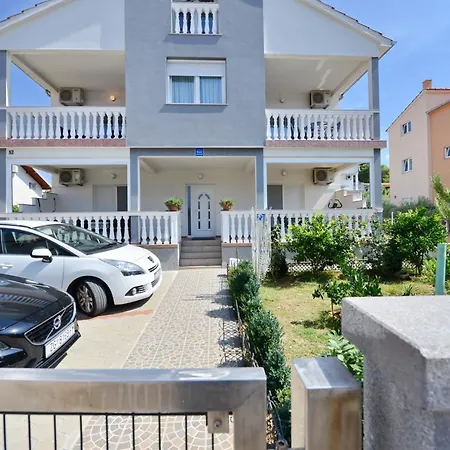 Apartments L&R Bibinje * Bibinje