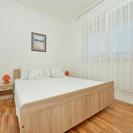 L&r Apartment